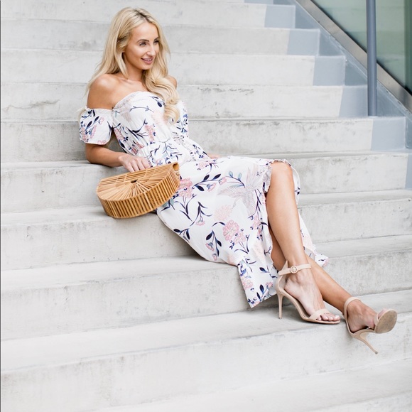 Off The Shoulders Floral Summer Boho Dress - Picture 2 of 8